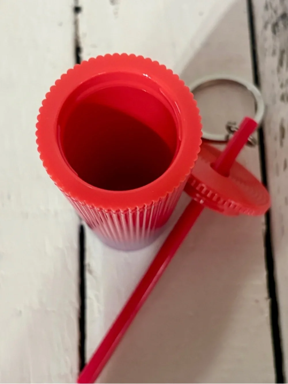 NWT Starbucks Pink to Purple Ombre Pleated Cold Cup Keychain